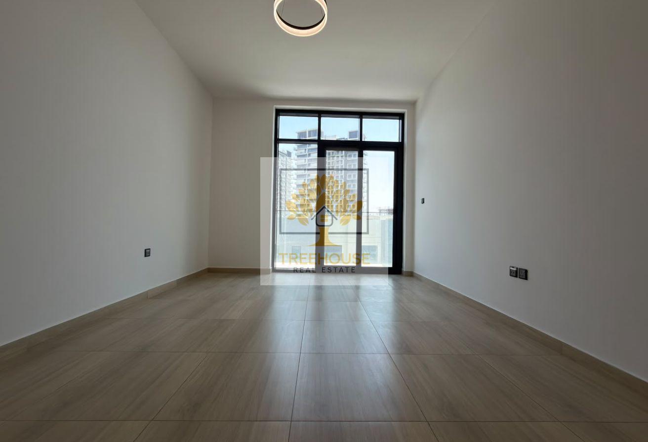 ELEGANT STUDIO| MODERN AMENITIES| 4 CHEQUES photo 3