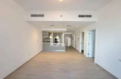 شقة - غرفة نوم - 1 حمام للايجار في محلة ايتون - منطقة 15 - قرية جميرا الدائرية - دبي