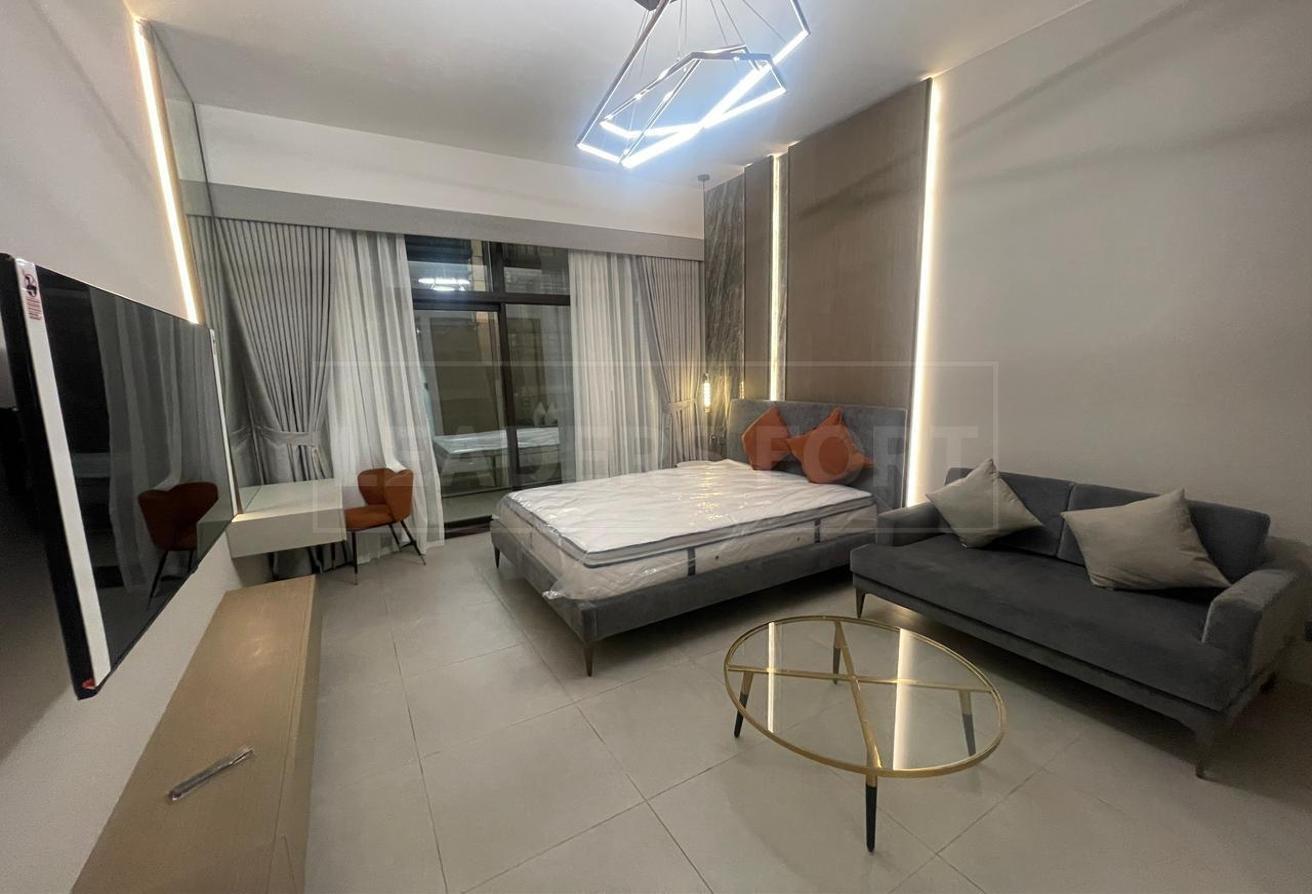Stylish Studio | Furnished Unit | Prime Location photo 5