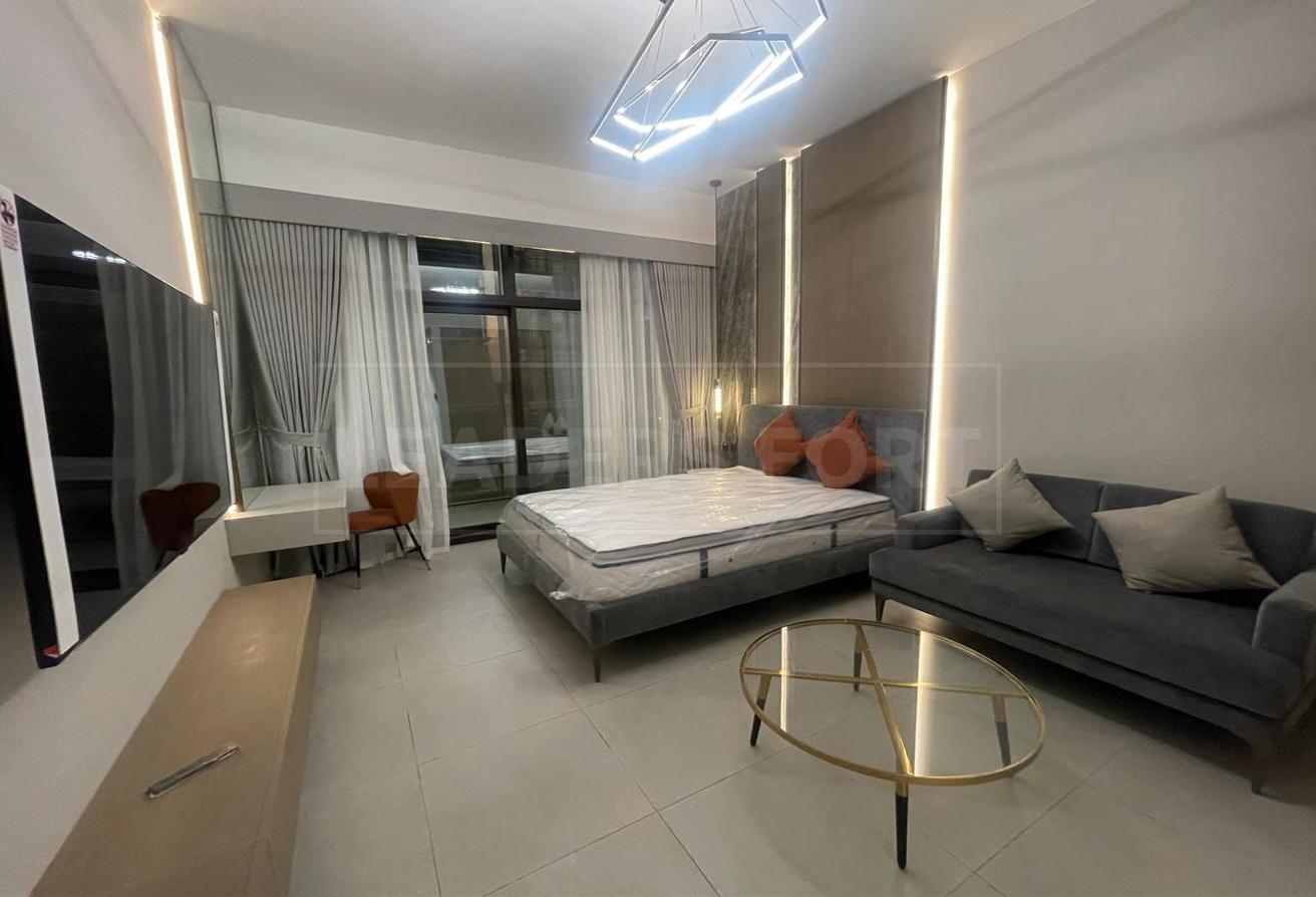 Stylish Studio | Furnished Unit | Prime Location photo 3
