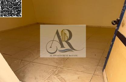 Labor Camp - Studio - 7+ Bathrooms for rent in SG 10 Building - Industrial Area 10 - Sharjah Industrial Area - Sharjah