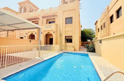 فيلا - 5 غرف نوم - 5 حمامات للايجار في فلل البرشاء 2 - البرشاء 2 - البرشاء - دبي