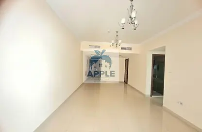 Apartment - 3 Bedrooms - 3 Bathrooms for rent in Muwaileh 29 Building - Muwaileh - Sharjah