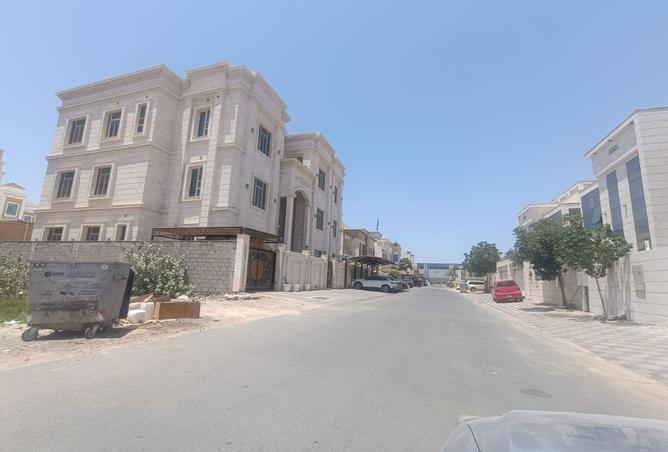 81954441 - صورة العقار 2