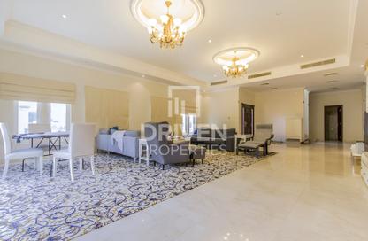Villa - 5 Bedrooms - 6 Bathrooms for rent in The Centro - The Villa - Dubai