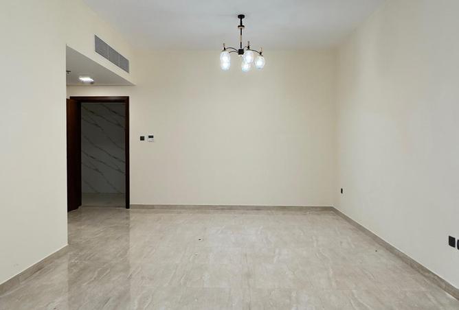 79433857 - Property Image 2