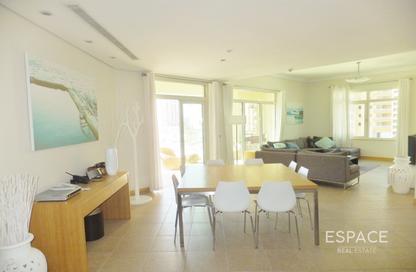 Apartment - 3 - 3 for rent in Al Das - Shoreline Apartments - Palm Jumeirah - Dubai