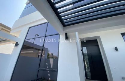 Villa - 6 Bedrooms - 7 Bathrooms for rent in Jumeirah 1 Villas - Jumeirah 1 - Jumeirah - Dubai