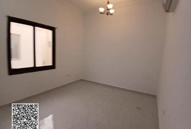 122473230 - Property Image 3