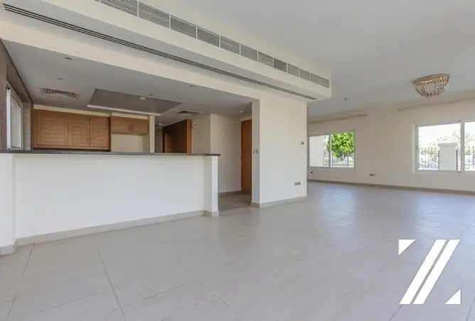148617912 - Property Image 2