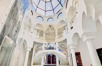 Villa - 7+ - 7+ for rent in Sector E - Emirates Hills - Dubai