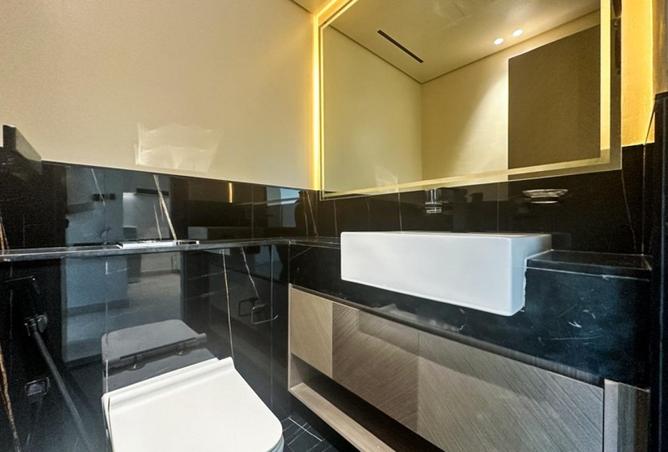 87027677 - Property Image 3