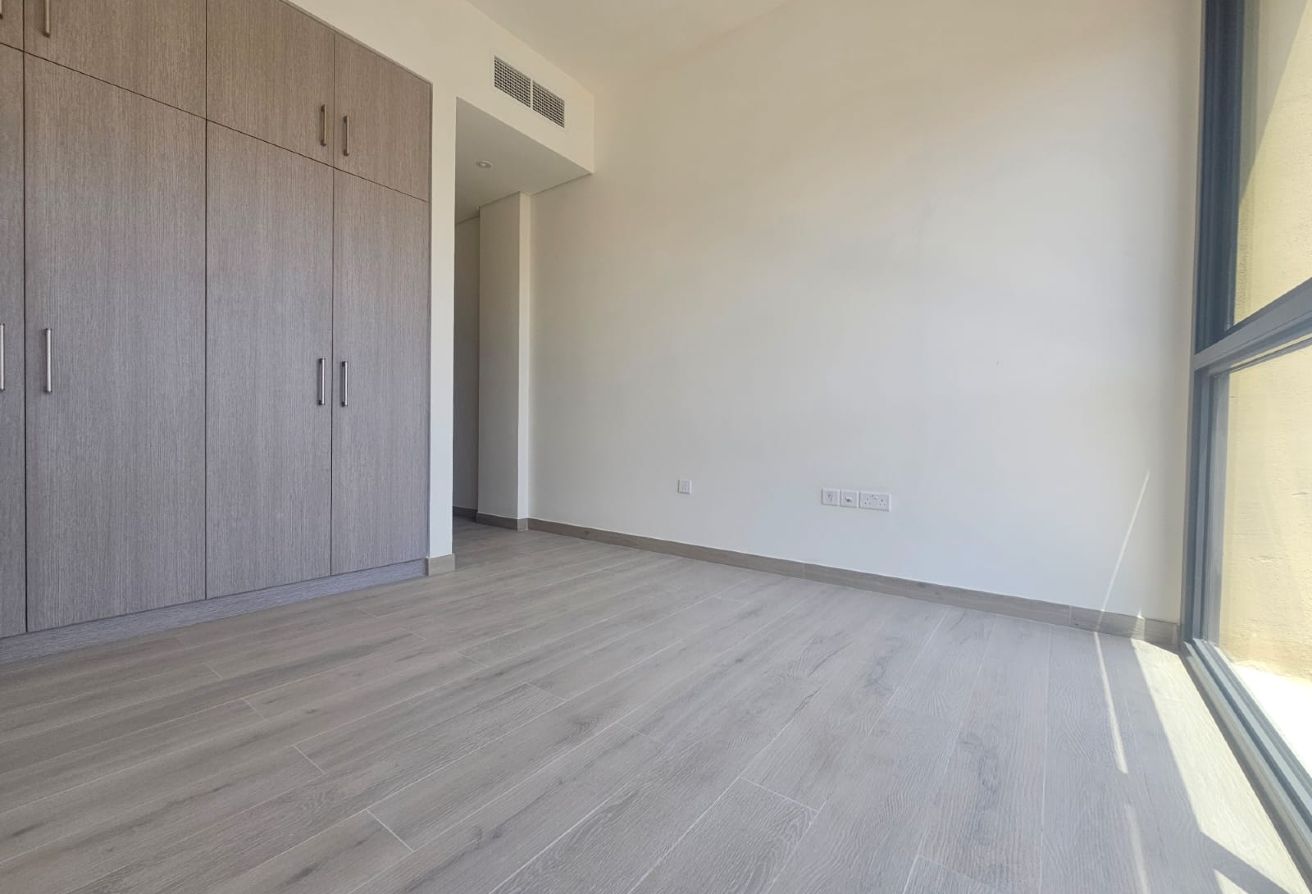 Elegant 3-Bedroom Villa| Mina Al Arab