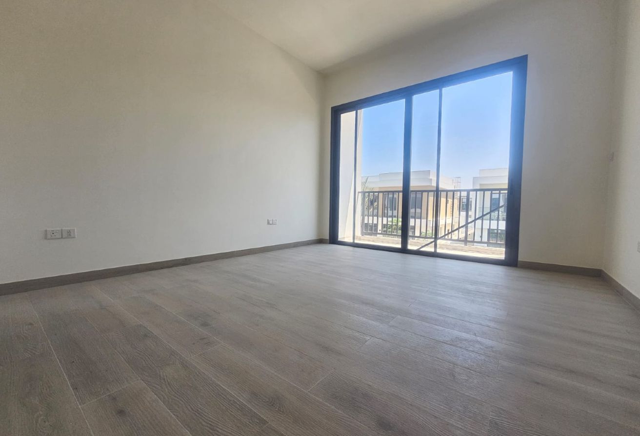 Elegant 3-Bedroom Villa| Mina Al Arab