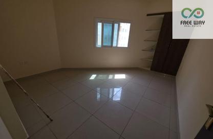Apartment - 2 Bedrooms - 2 Bathrooms for rent in Al Jurf Industrial 2 - Al Jurf Industrial - Ajman Apartment - 2 Bedrooms - 2 Bathrooms for rent in Al Jurf Industrial 2 - Al Jurf Industrial - Ajman