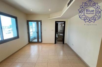 Apartment - 1 Bedroom - 2 Bathrooms for rent in Marina First Tower - Dubai Marina - Dubai Apartment - 1 Bedroom - 2 Bathrooms for rent in Marina First Tower - Dubai Marina - Dubai