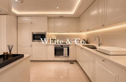 Apartment - 2 - 3 for sale in Kempinski Blvd (The address Blvd) - Downtown Dubai - Dubai