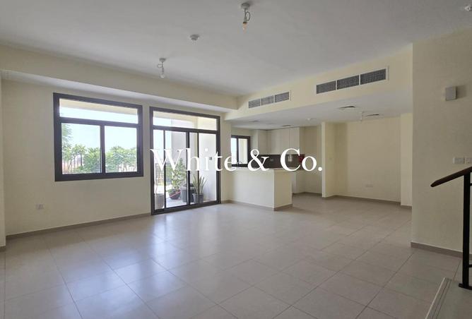 76566203 - Property Image 2