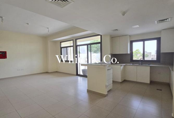 76566203 - Property Image 3