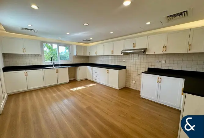 155997224 - Property Image 3