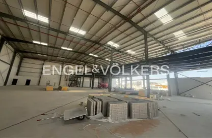 Warehouse - Studio - 6 Bathrooms for rent in Dubai Investment Park 2 (DIP 2) - Dubai Investment Park (DIP) - Dubai