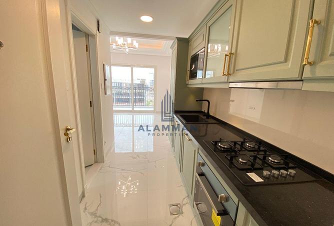 127486990 - Property Image 2