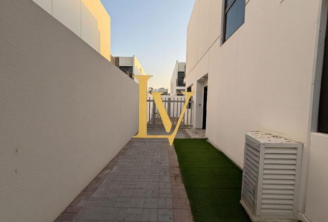 83662964 - Property Image 2