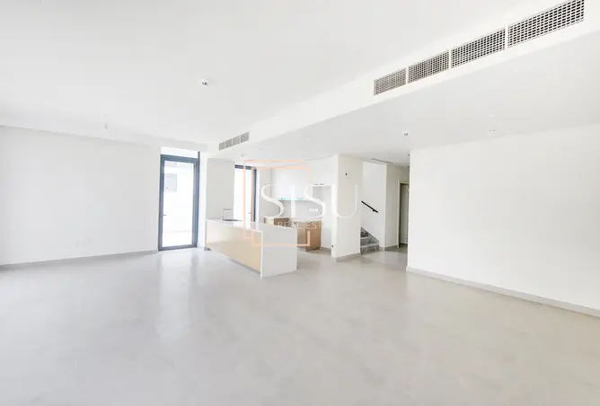 164577637 - Property Image 3