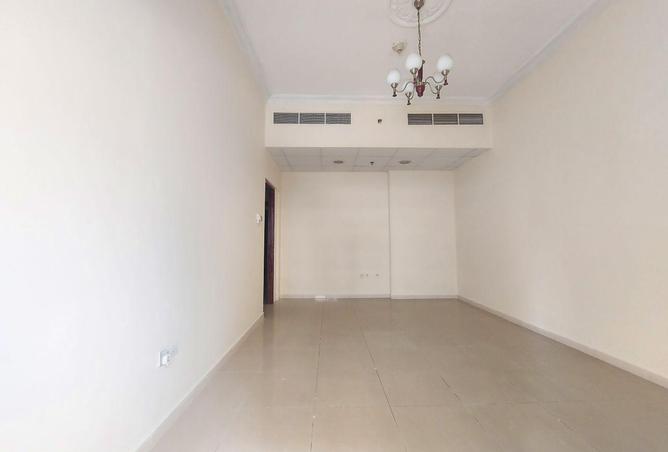 73114728 - Property Image 2