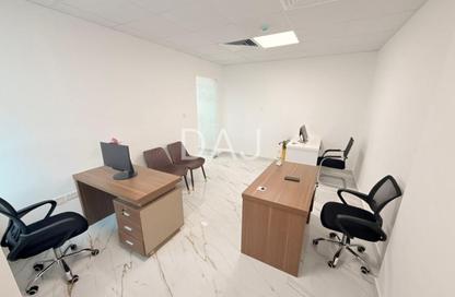 Office Space - Studio - 1 Bathroom for rent in Fatima Mohammad Ahmad Bin Suleiman Building - Al Raffa - Bur Dubai - Dubai