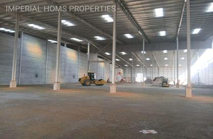 Warehouse - Studio - 2 Bathrooms for rent in Umm Al Thuoob - Umm Al Quwain