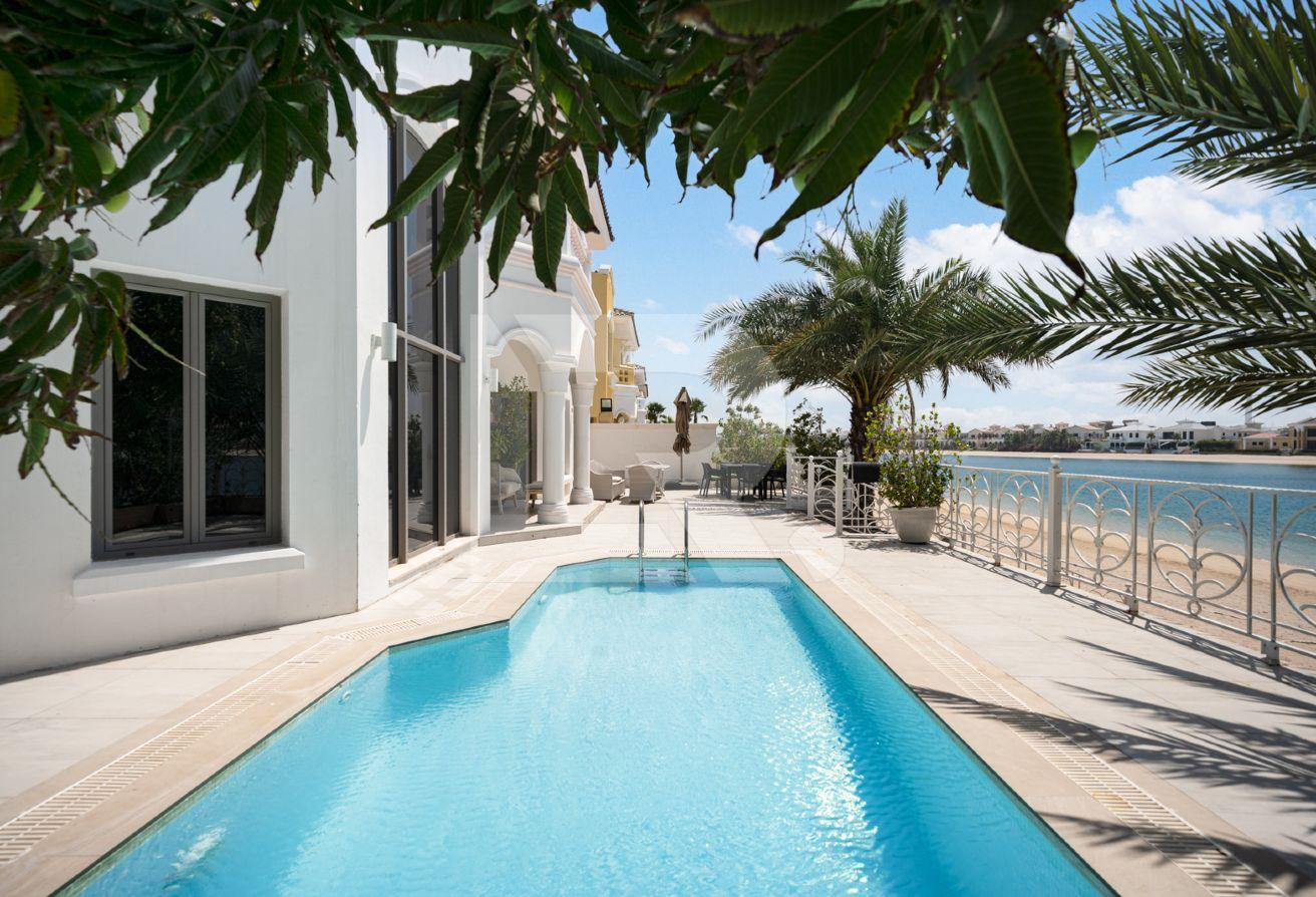 Premium Location | Full Atlantis Views | Furnished photo 3