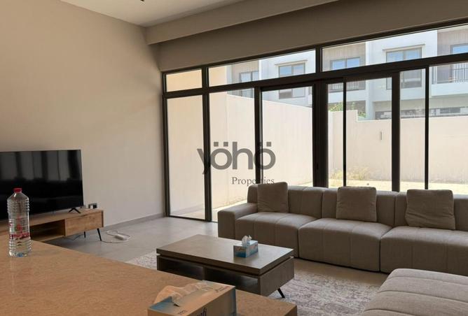 104699354 - Property Main Image