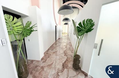 Retail - Studio for rent in Sky Gardens - DIFC - Dubai