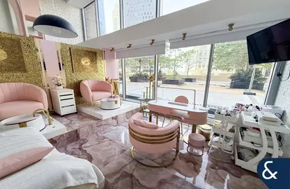 Retail - Studio for rent in Sky Gardens - DIFC - Dubai