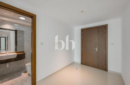Apartment - 2 - 3 for rent in Coral Tower - Business Bay - Dubai