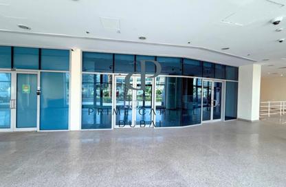 Retail - Studio - 1 for rent in Bay Central Tower East - Bay Central - Dubai Marina - Dubai