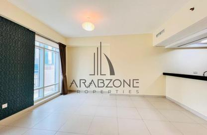 Apartment - 1 - 1 for rent in The Lofts Central - The Lofts - Downtown Dubai - Dubai Apartment - 1 - 1 for rent in The Lofts Central - The Lofts - Downtown Dubai - Dubai
