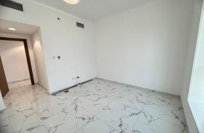 Apartment - 3 Bedrooms - 3 Bathrooms for rent in Oasis Tower - Al Rashidiya 1 - Al Rashidiya - Ajman