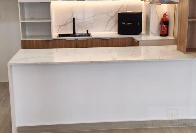 56942709 - Property Image 2