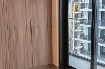 شقة - غرفة نوم - 2 حمامات للايجار في ذا ايست كريست - ديستريكت 17 - قرية جميرا الدائرية - دبي