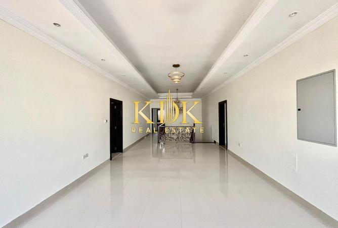 61673805 - Property Image 3