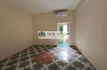شقة - 1 حمام للايجار في الناصرية - الشرق - الشارقة
