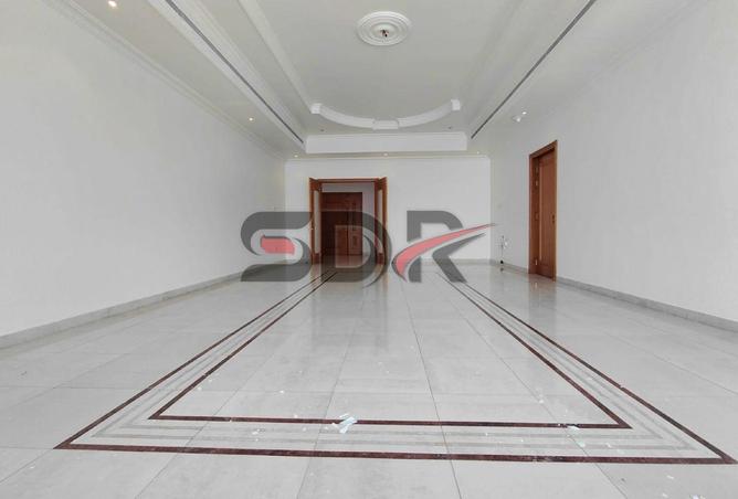 76572043 - Property Image 2