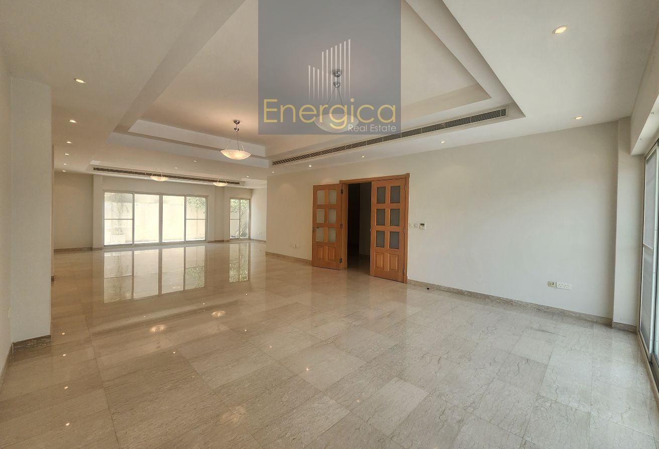Semi -Detached 5BR Villa | Private Pool | Driver R photo 3