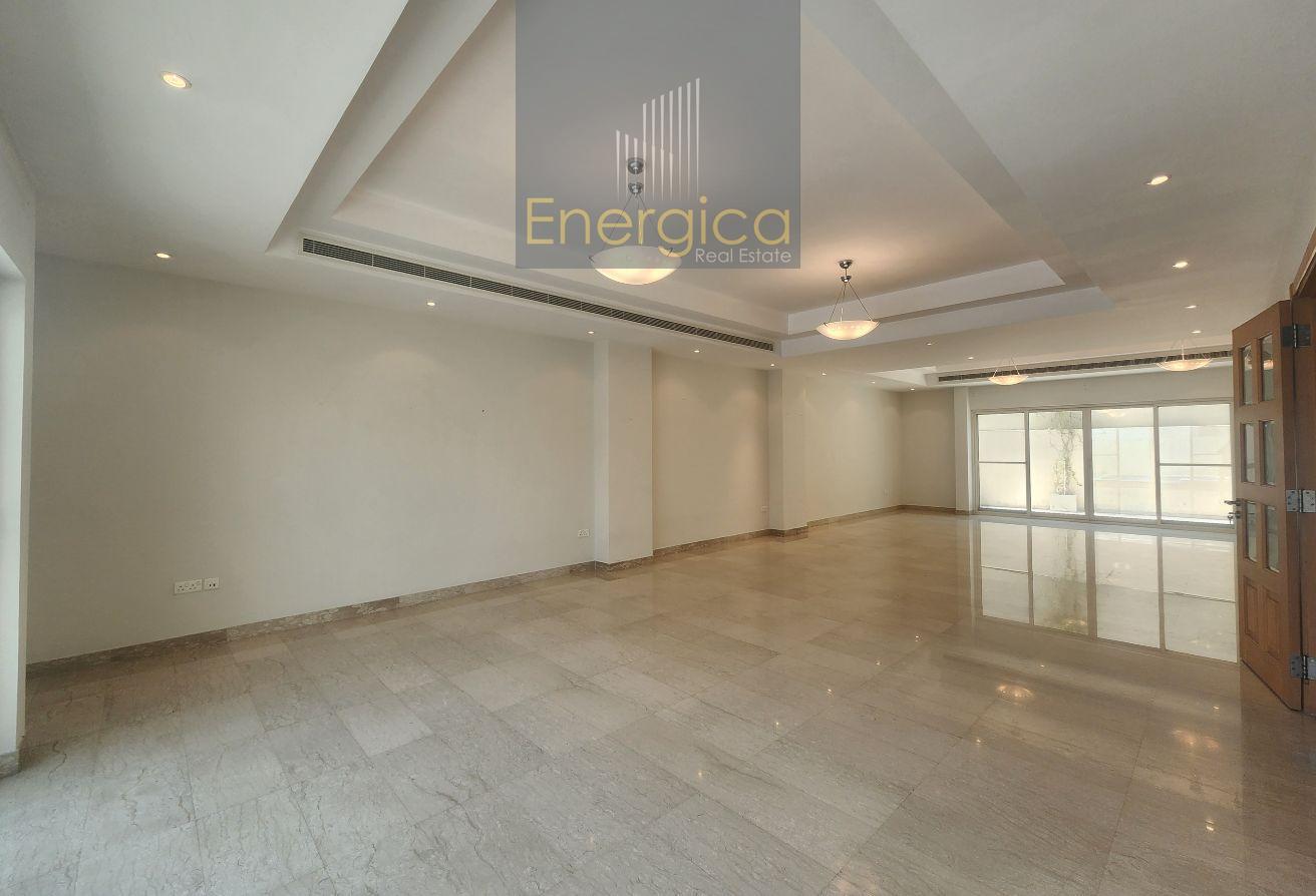 Semi -Detached 5BR Villa | Private Pool | Driver R photo 5