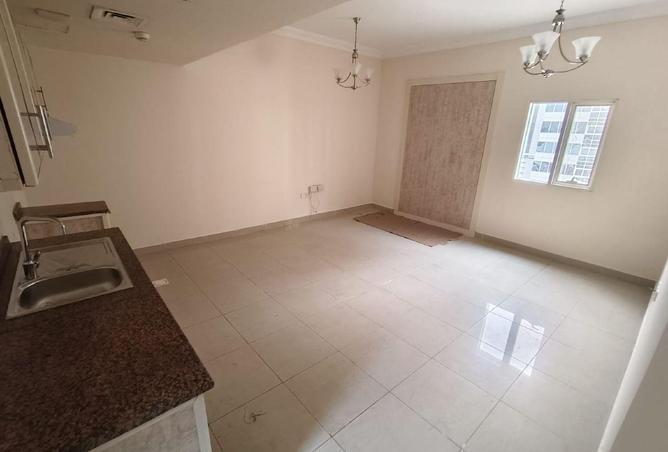 76131851 - Property Image 2