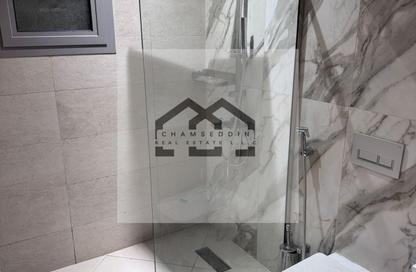 Apartment - 2 Bedrooms - 3 Bathrooms for sale in Gulfa Towers - Al Rashidiya 1 - Al Rashidiya - Ajman