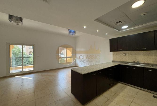 64402646 - Property Image 2