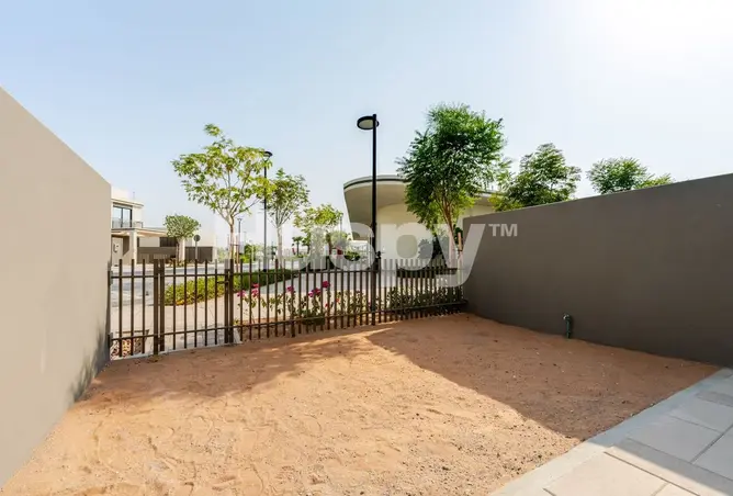 156166674 - Property Image 2